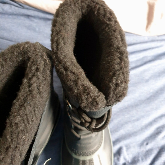 Sorel Men's Waterproof Winter Boots, US size 11.5 - Picture 6 of 8